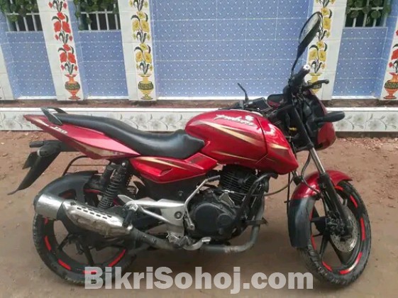 pulsar 150